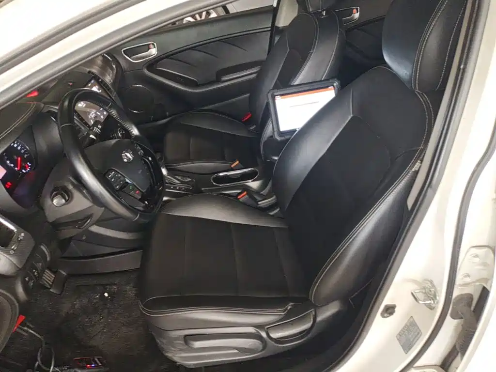 Kia K3 — миниатюра 15