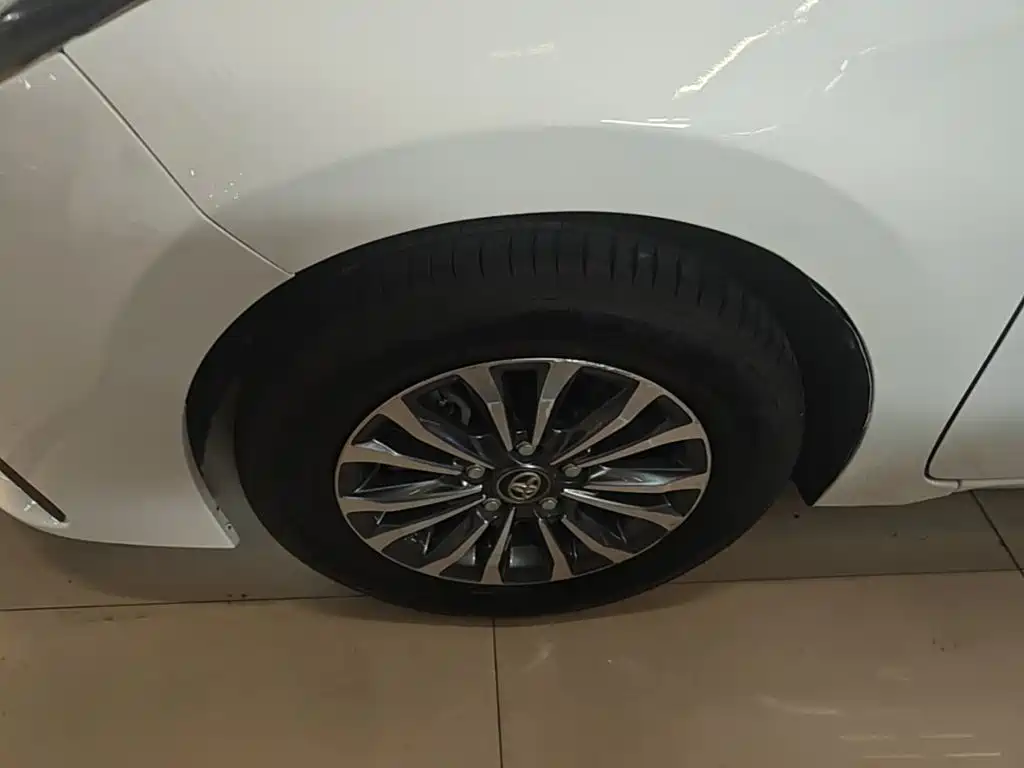Toyota Corolla — миниатюра 23
