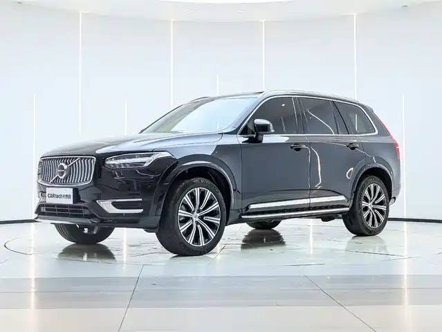 VOLVO XC90 2024