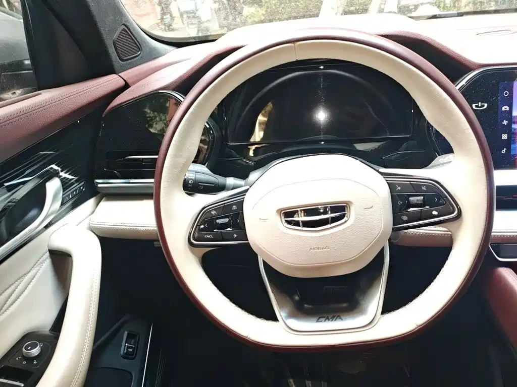 Geely Xingyue L — миниатюра 6