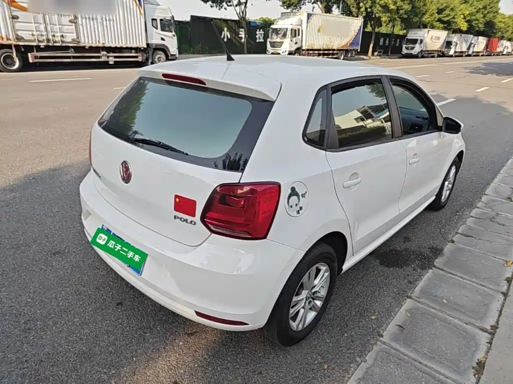 Volkswagen Polo — миниатюра 7