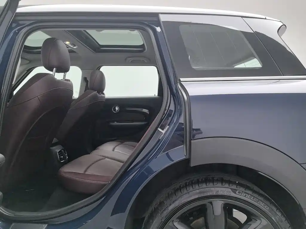 MINI Mini Clubman — миниатюра 15