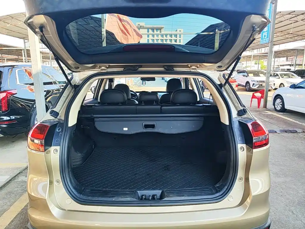 Geely Boyue — миниатюра 19
