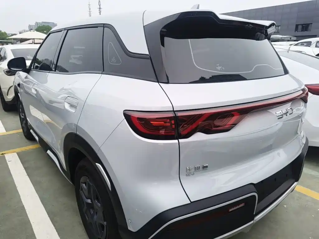 BYD Yuan Up UP 2025 Smart Drive 401KM