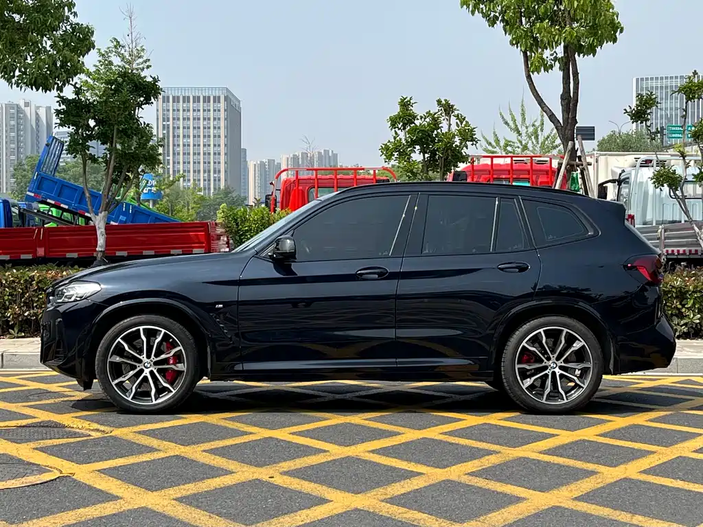 BMW X3 2022 xDrive30i Lead M