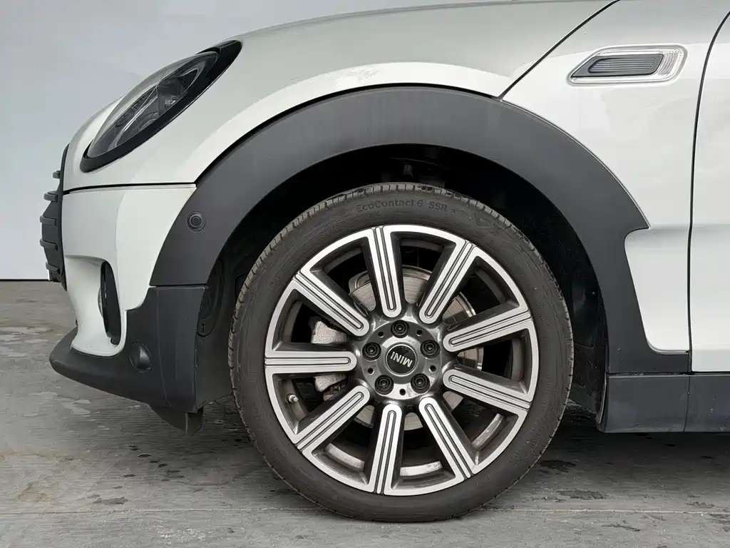 Mini Clubman 2023 1.5T COOPER