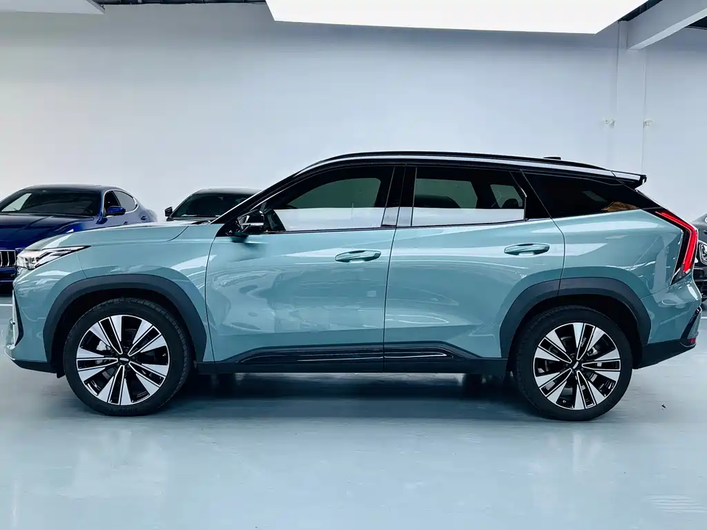 Geely Boyue L — миниатюра 12