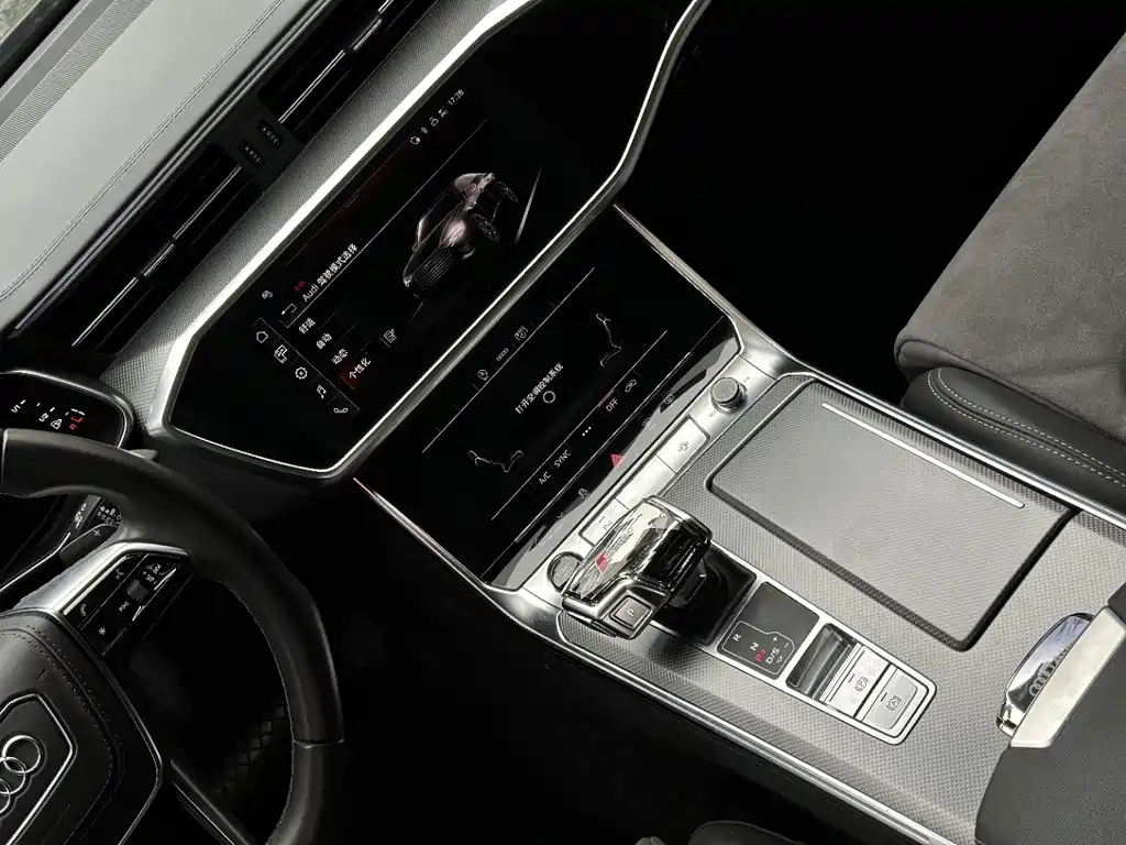 Audi A6L 2024 45 TFSI