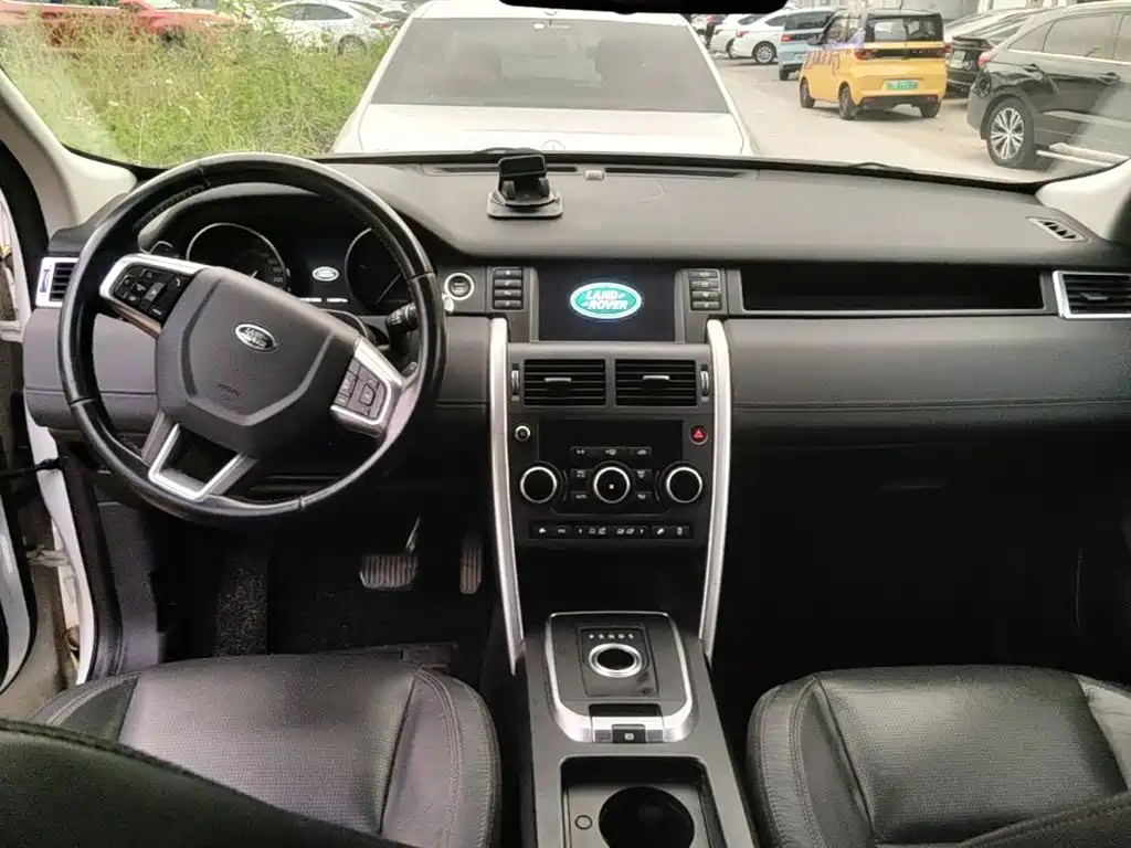 Land Rover Discovery Sport — миниатюра 5