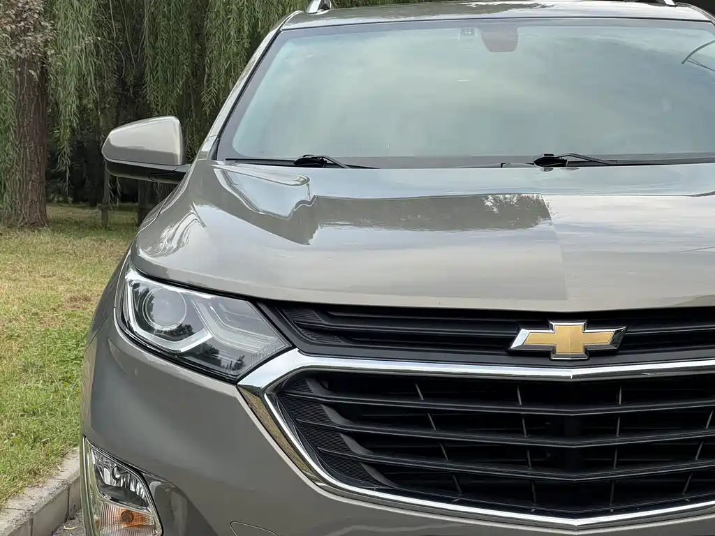 Chevrolet Equinox — миниатюра 13