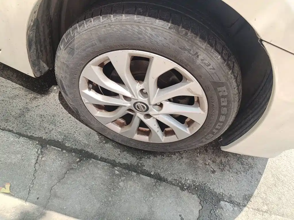 Nissan Sylphy — миниатюра 8