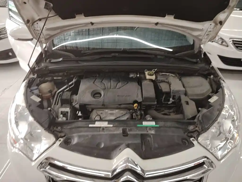 Citroen C4L — миниатюра 20