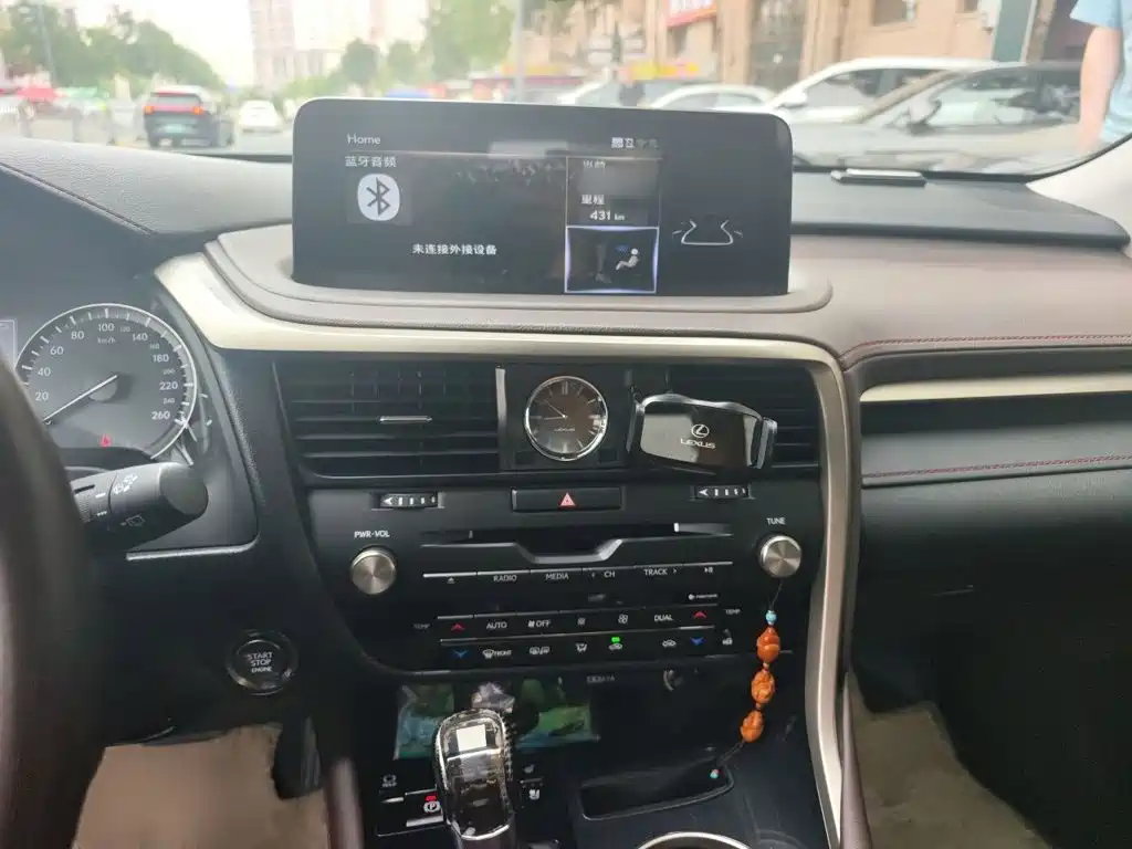 Lexus RX — миниатюра 6