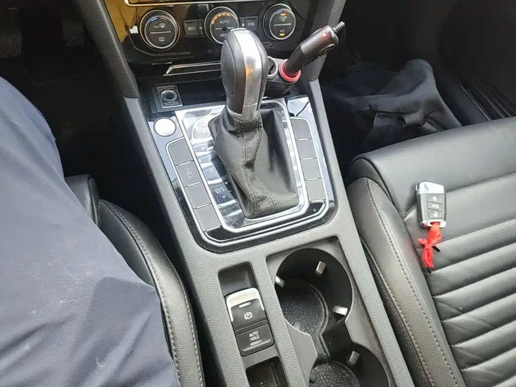 Volkswagen Magotan — миниатюра 14