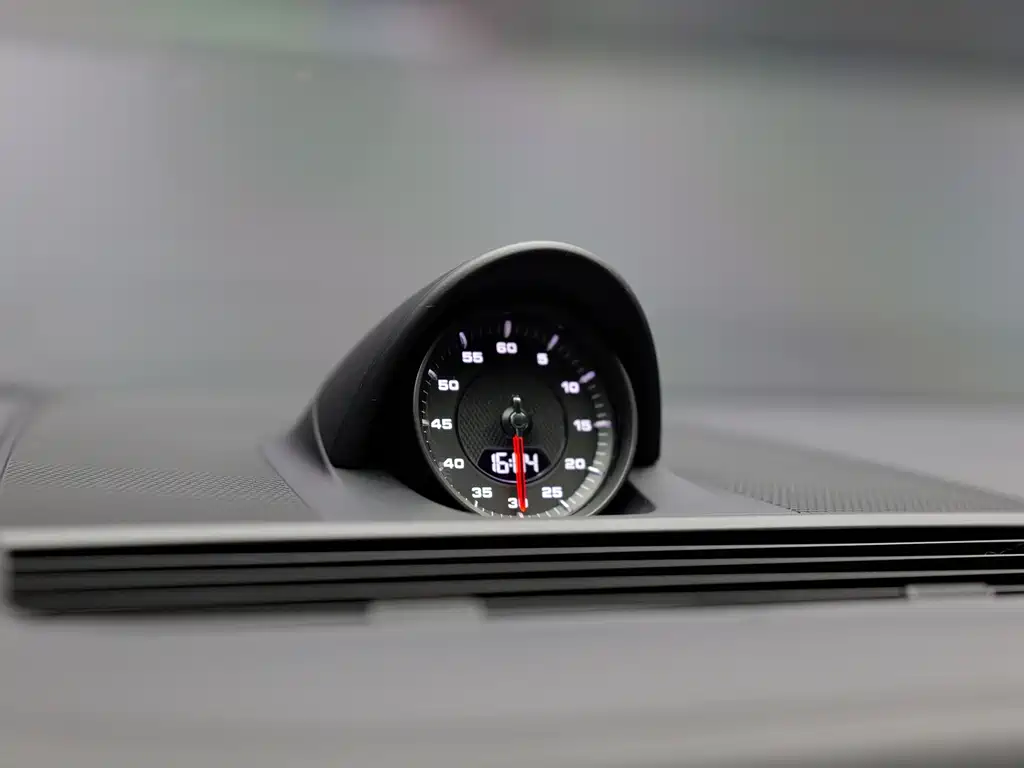 Porsche Panamera — миниатюра 8