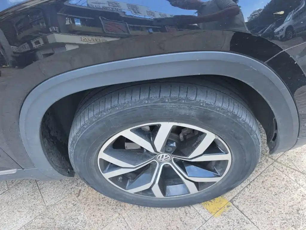Volkswagen Teramont — миниатюра 8
