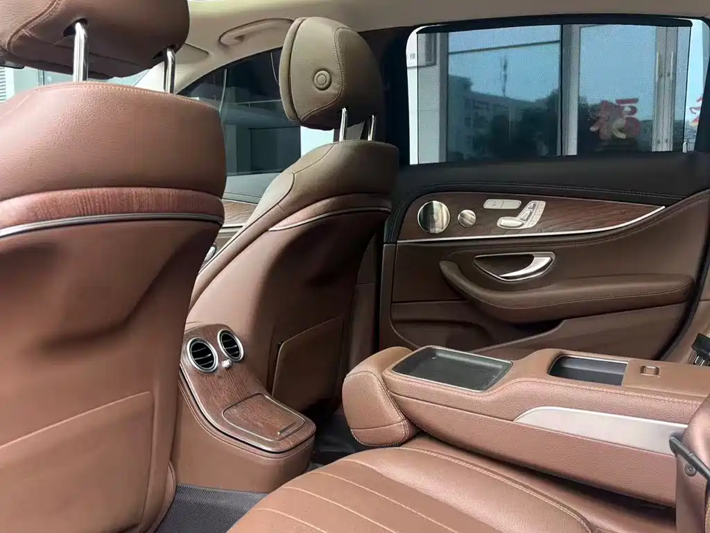 Mercedes-Benz E-Class E 2021 E 300 L Luxury