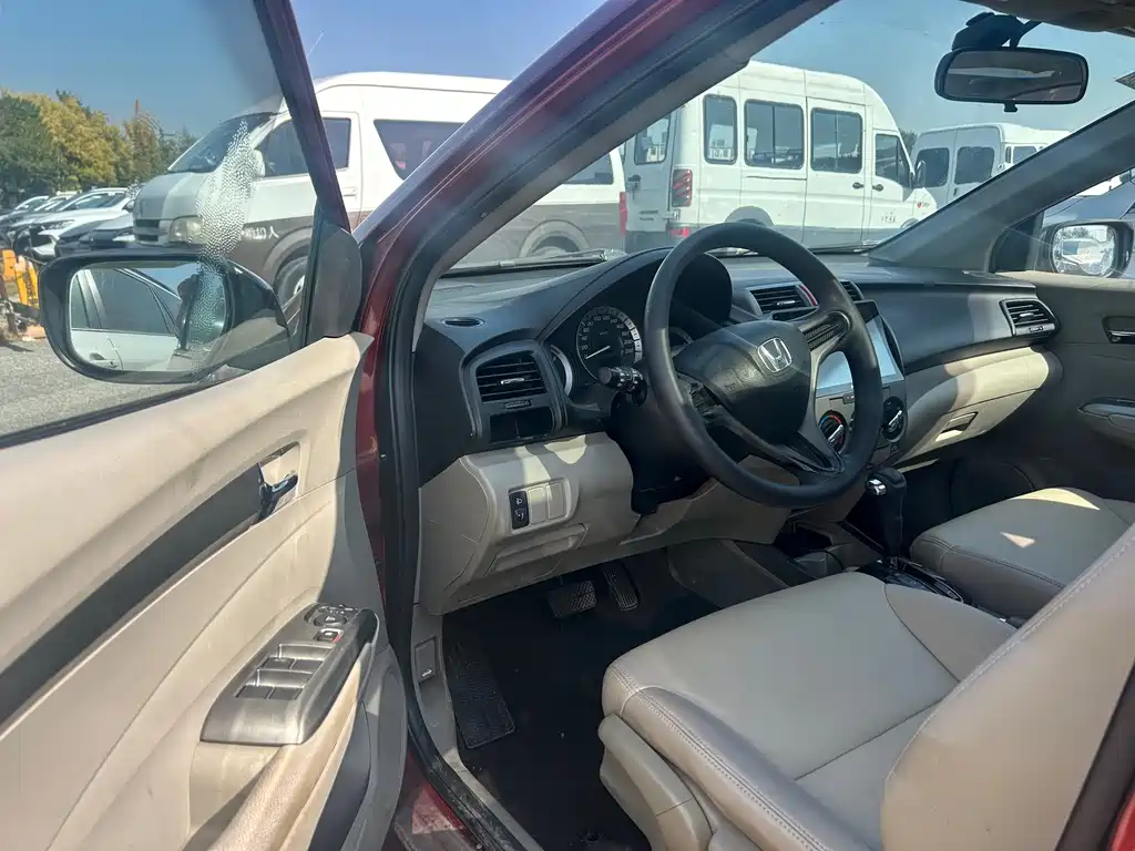 Honda City Classic — миниатюра 7