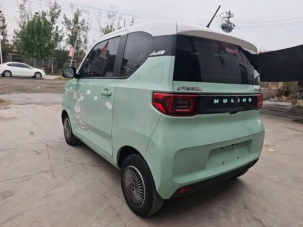 Wuling MINIEV — миниатюра 5