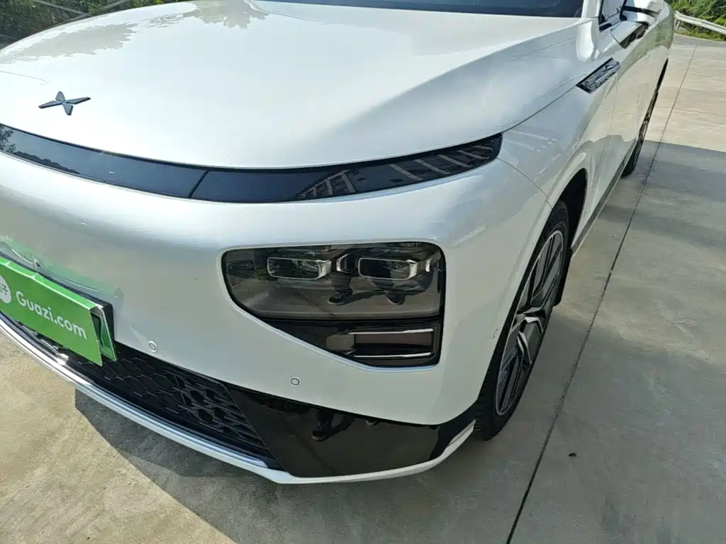 XPeng G9 — миниатюра 24