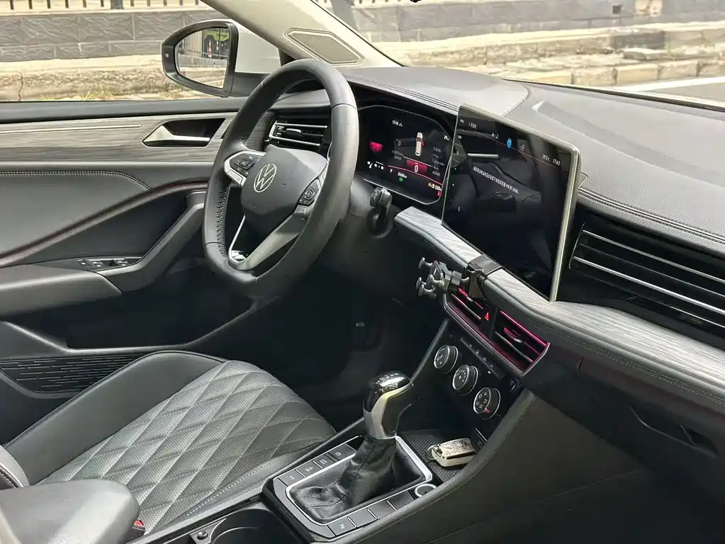 Volkswagen Sagitar — миниатюра 14