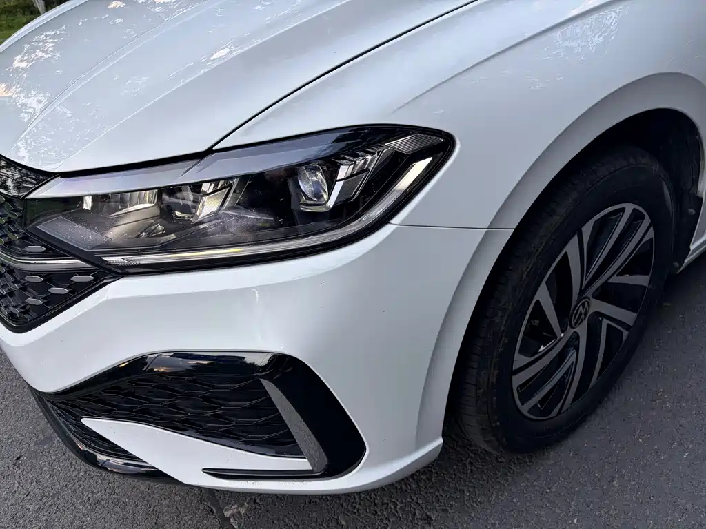 Volkswagen Lavida — миниатюра 8