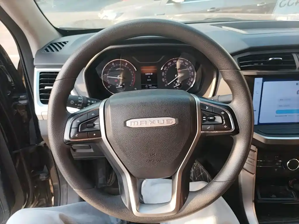 MAXUS T70 — миниатюра 11