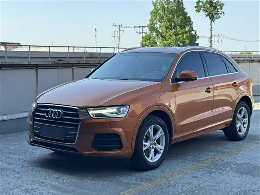 Audi Q3 2016 30 TFSI Fashion