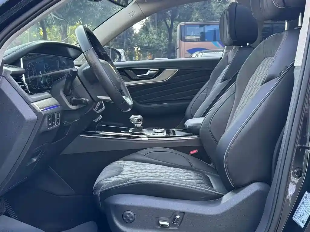 Hongqi Hongqi HS5 — миниатюра 5