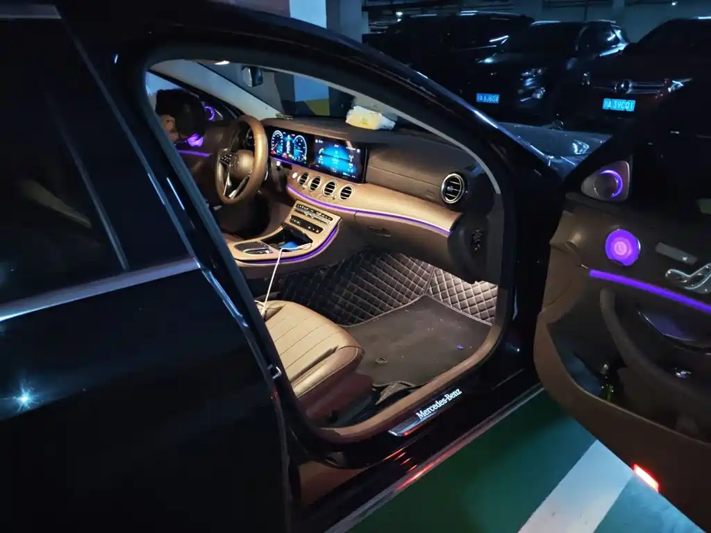 Mercedes-Benz E-Class — миниатюра 19