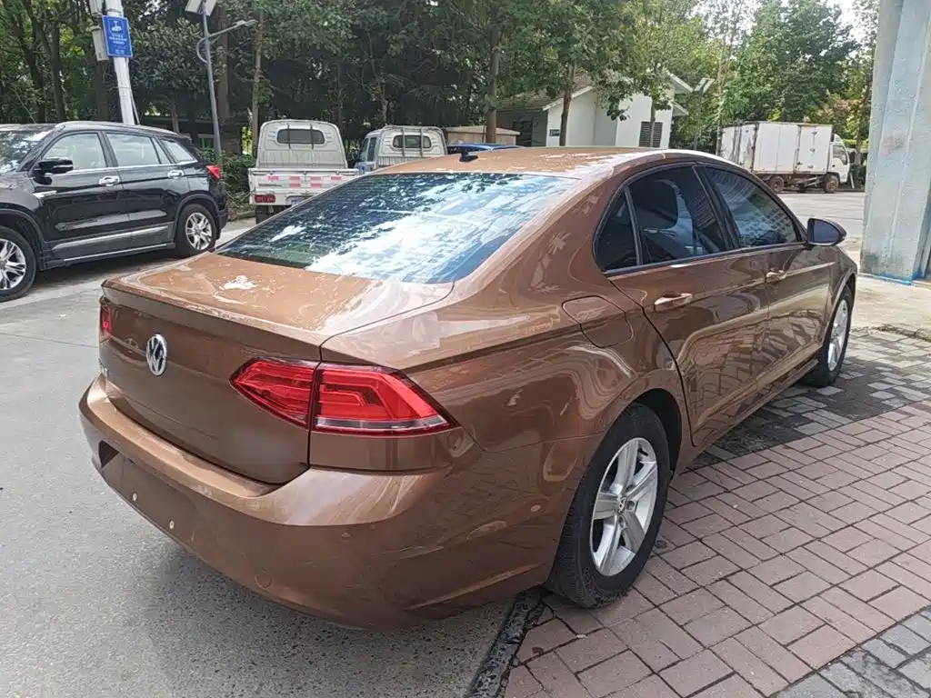 Volkswagen Lamando — миниатюра 7