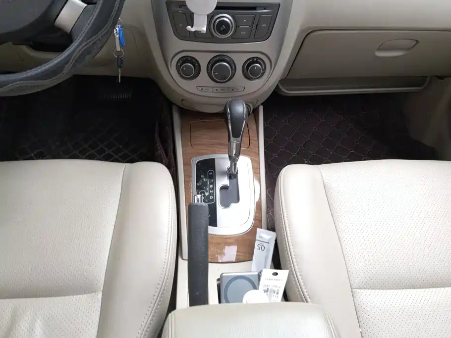 Buick Excelle — миниатюра 16