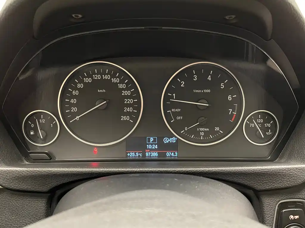 BMW 3 Series — миниатюра 23