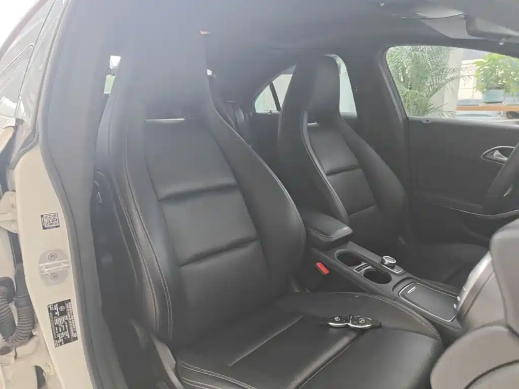 Mercedes-Benz CLA (Import) — миниатюра 25