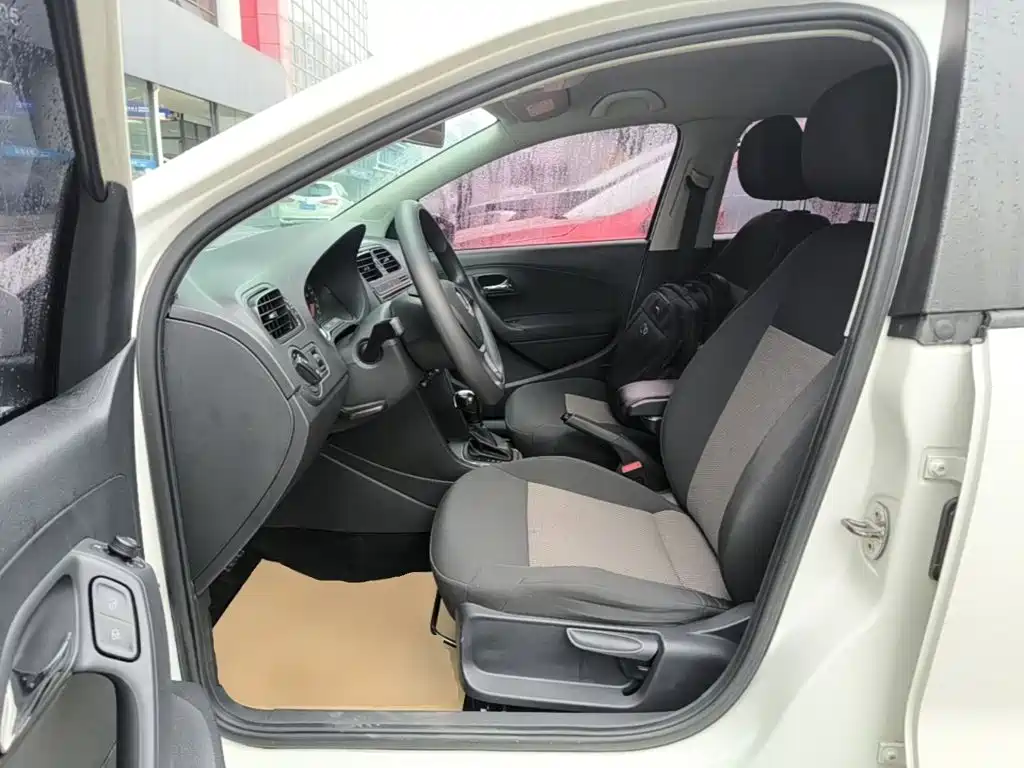 Volkswagen Polo — миниатюра 15