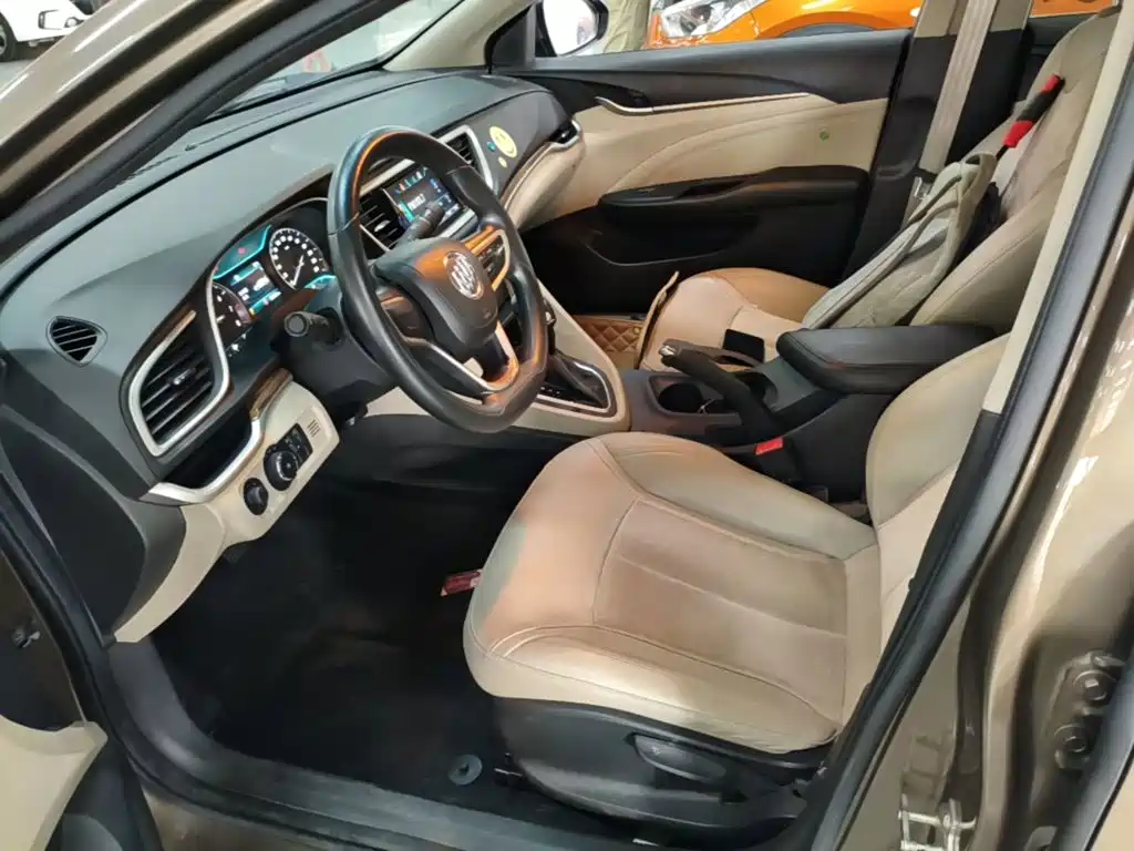 Buick Excelle — миниатюра 15