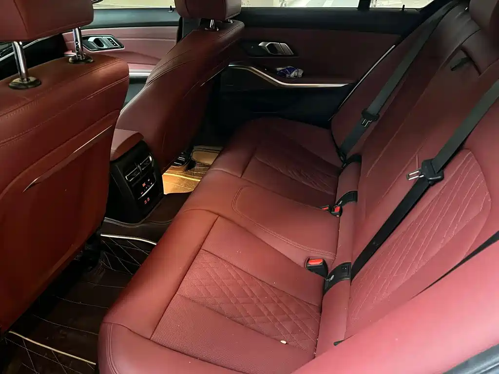 BMW 3 Series — миниатюра 7