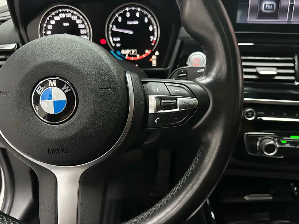 BMW 1 Series — миниатюра 20