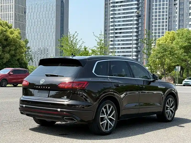 Volkswagen Touareg 2020 3.0TSI VI