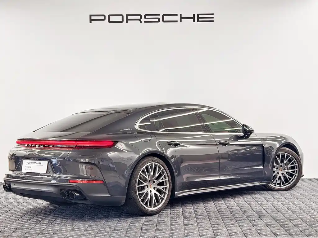 Porsche Panamera — миниатюра 5