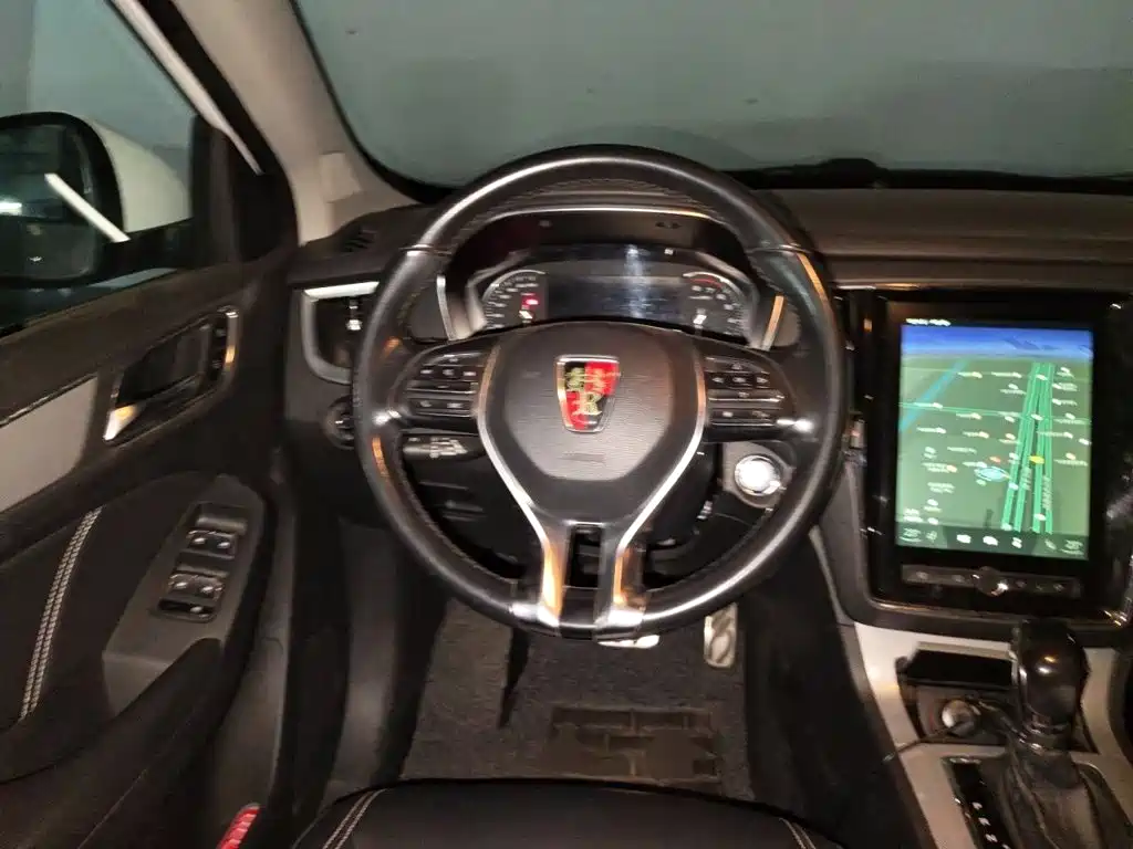 Roewe RX5 — миниатюра 11