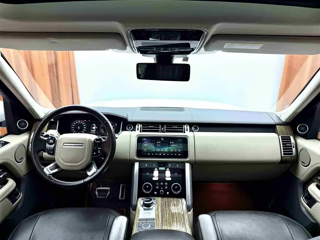 Land Rover Range Rover 2018 3.0 SC V6 Vogue Long Wheelbase