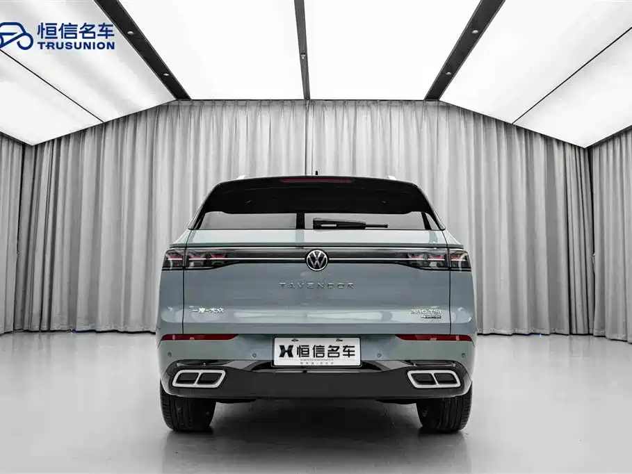 Volkswagen Tavendor 2023 380TSI R-Line
