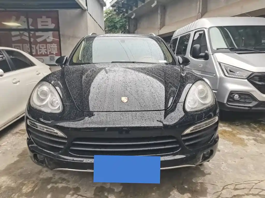 Porsche Cayenne — миниатюра 2