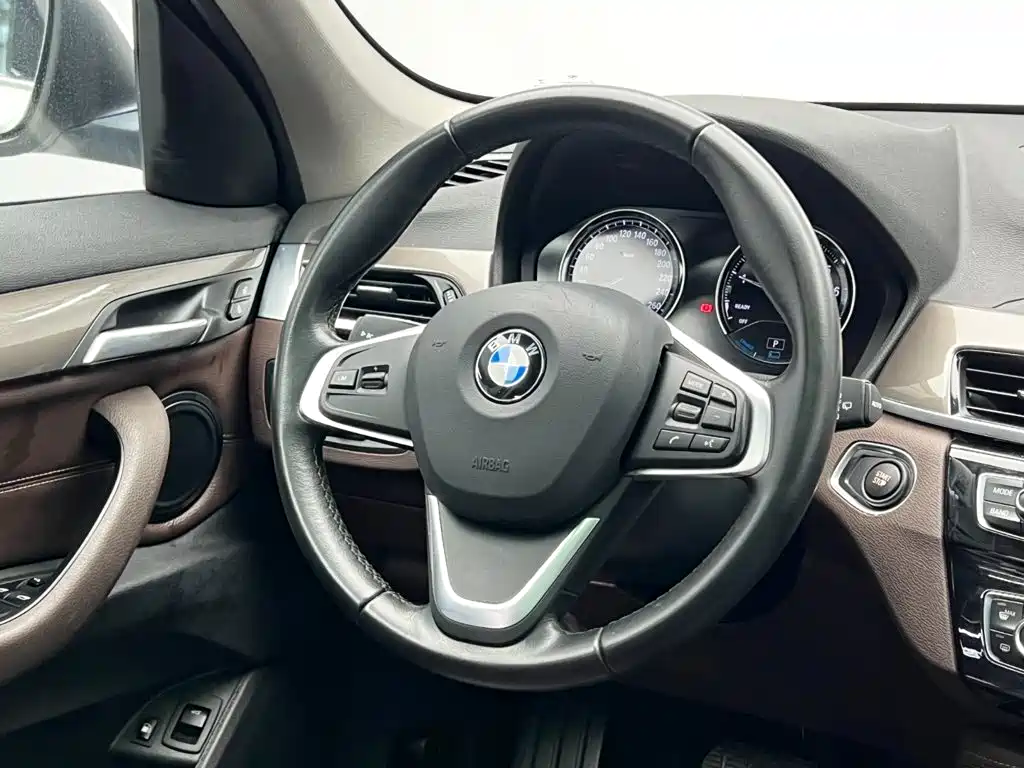 BMW X1 New Energy — миниатюра 18