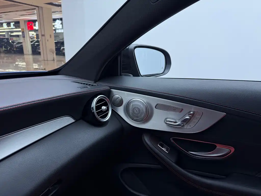 Mercedes-Benz C-Class AMG — миниатюра 17