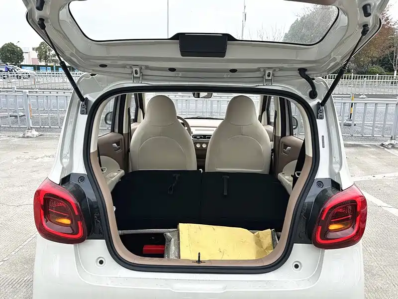 Wuling MINIEV — миниатюра 15