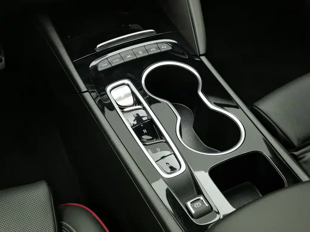 Buick Regal — миниатюра 13