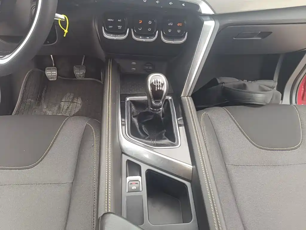 BAIC X3 — миниатюра 14