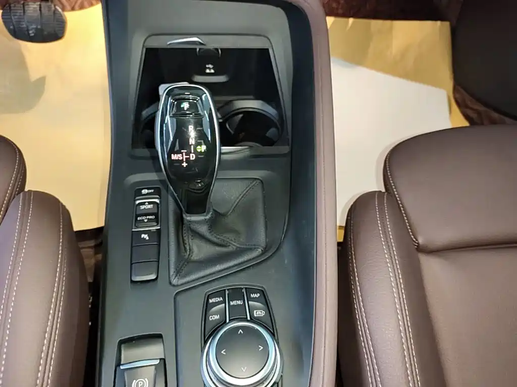 BMW X1 — миниатюра 14